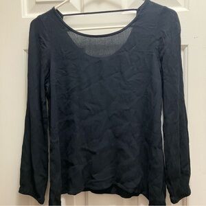 Juniors Pink‎ Republic Size Small Black Long Sleeve Shirt